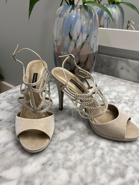 Caparros Champagne Beaded Poet Silver Glitter Strappy High Heels Sandals